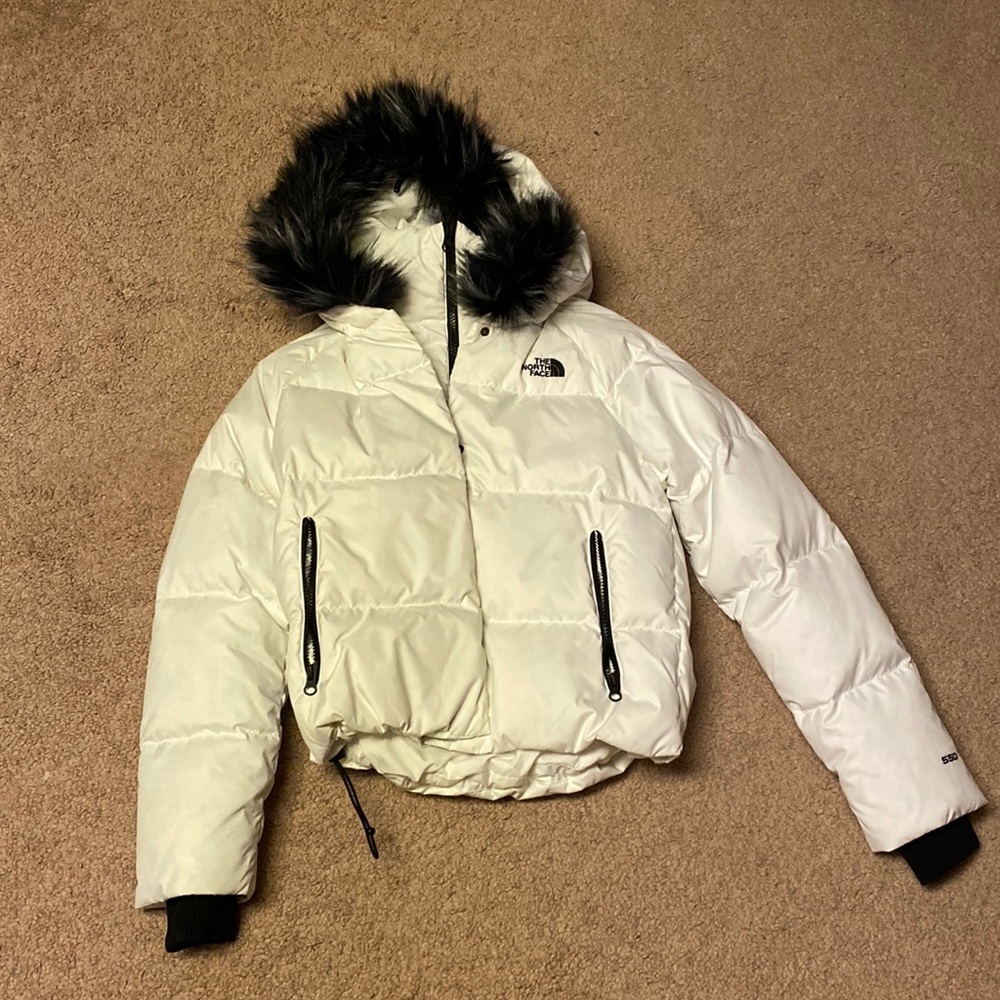 White NorthFace cropped puffer jacket